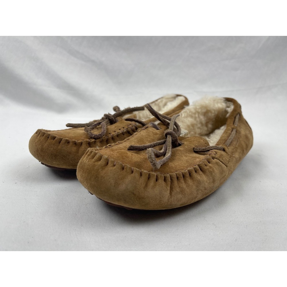 UGG Dakota Women 6 Chestnut Brown Suede Sheepskin Moccasin Slipper 5612 Good